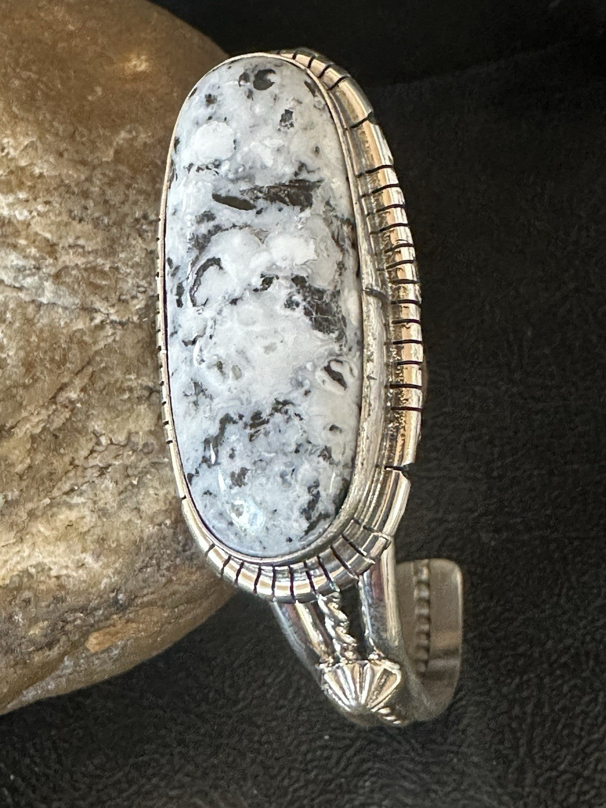 White Buffalo Turquoise Navajo Sterling Silver Cuff Bracelet 7.25" 19393