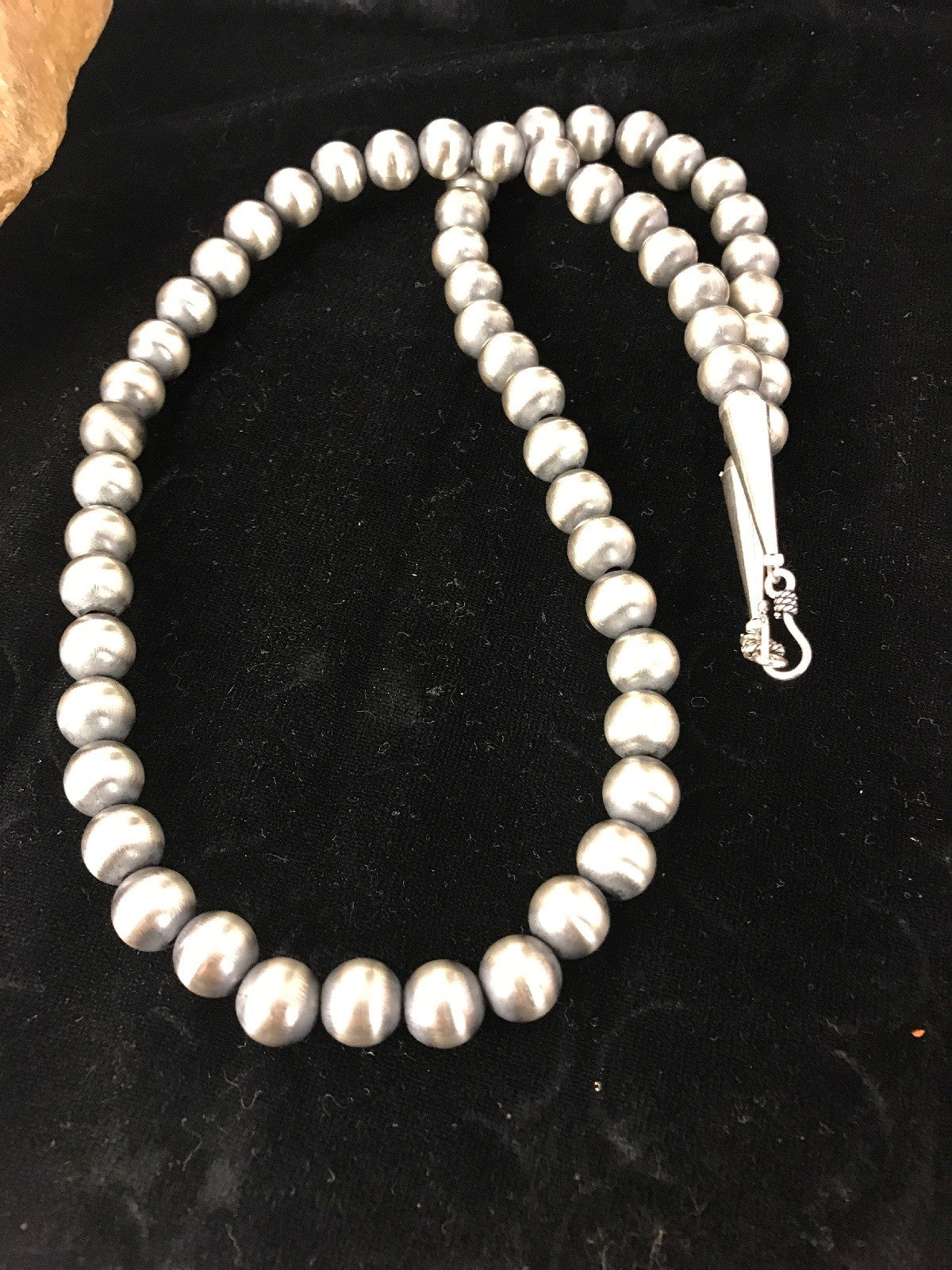 Southwestern Navajo Pearls 10 mm Sterling Silver Bead Necklace 20” 91089
