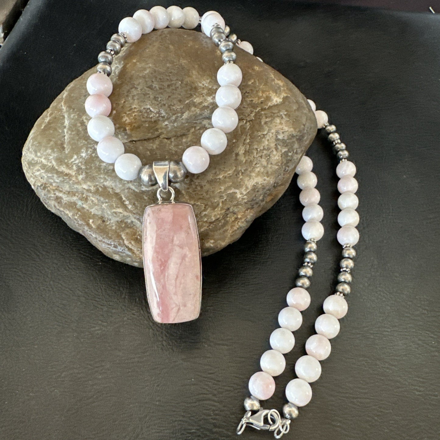 Southwestern Sterling Silver Pink Queen Conch Bead Necklace Pendant 20" 19584