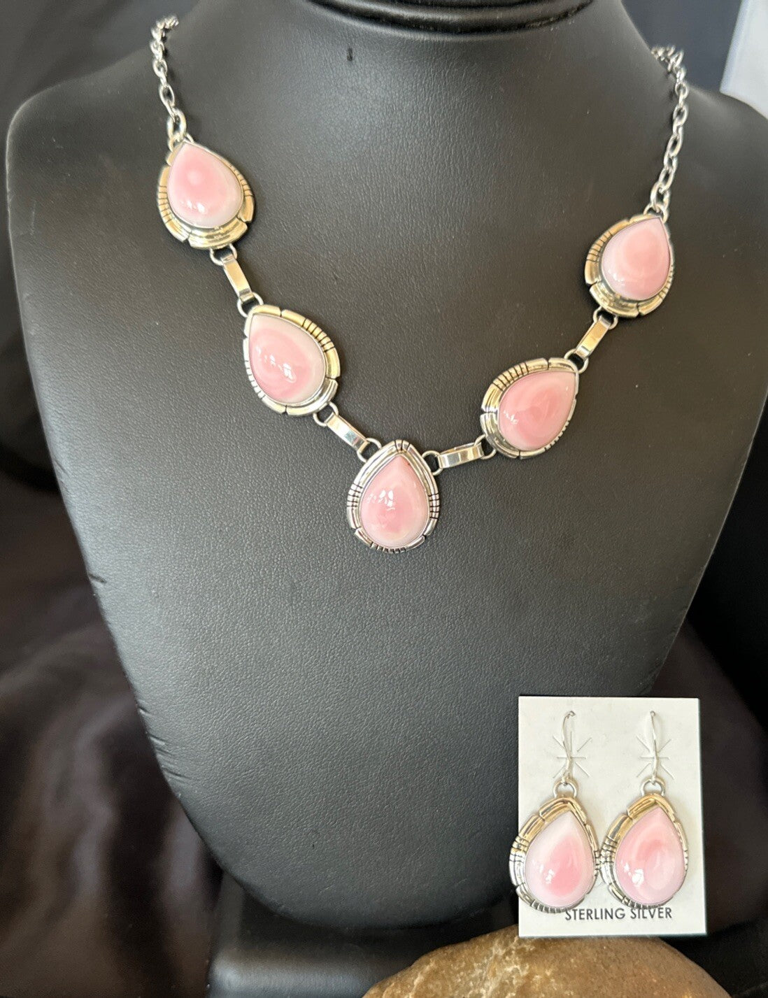Navajo Pink Conch Choker Lariat Necklace Pendant Earrings 19” 18637