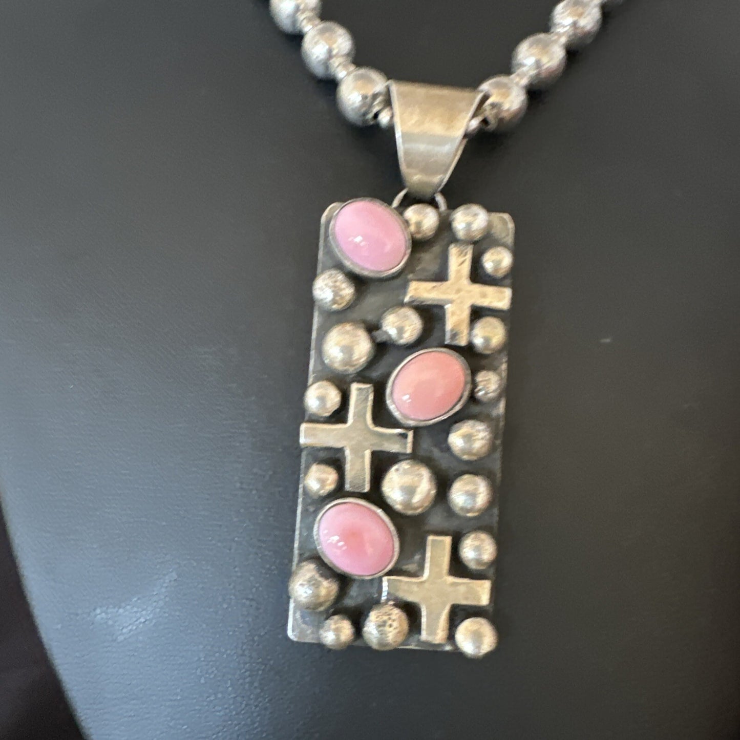 Navajo Pearls Pink Conch Necklace Pendant 19” Native American 15908