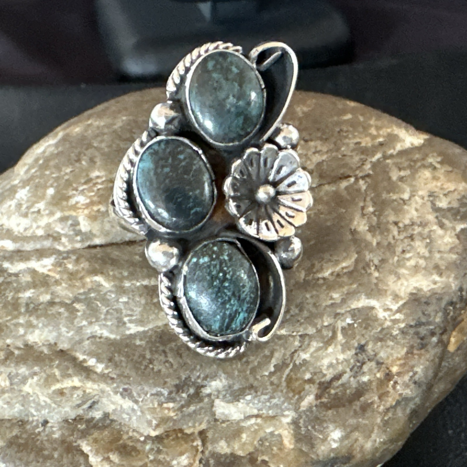 Yazzie Ring Blue Turquoise Navajo Sterling Silver Cluster Size 9.5 19241