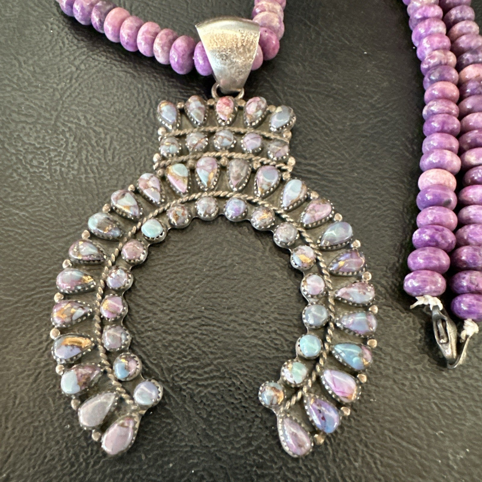 Old Pawn Purple Spiny Naja Sterling Silver Purple Stone Necklace 16” 19769