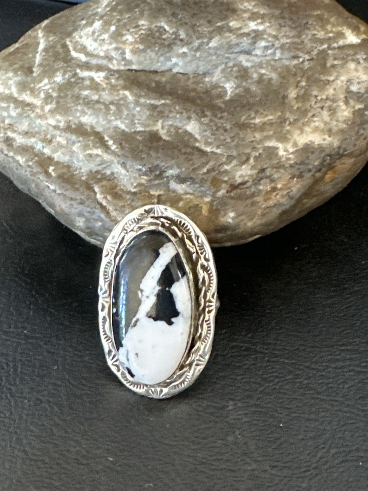 Black White Buffalo Turquoise Navajo Sterling Silver Ring Size 9 19808
