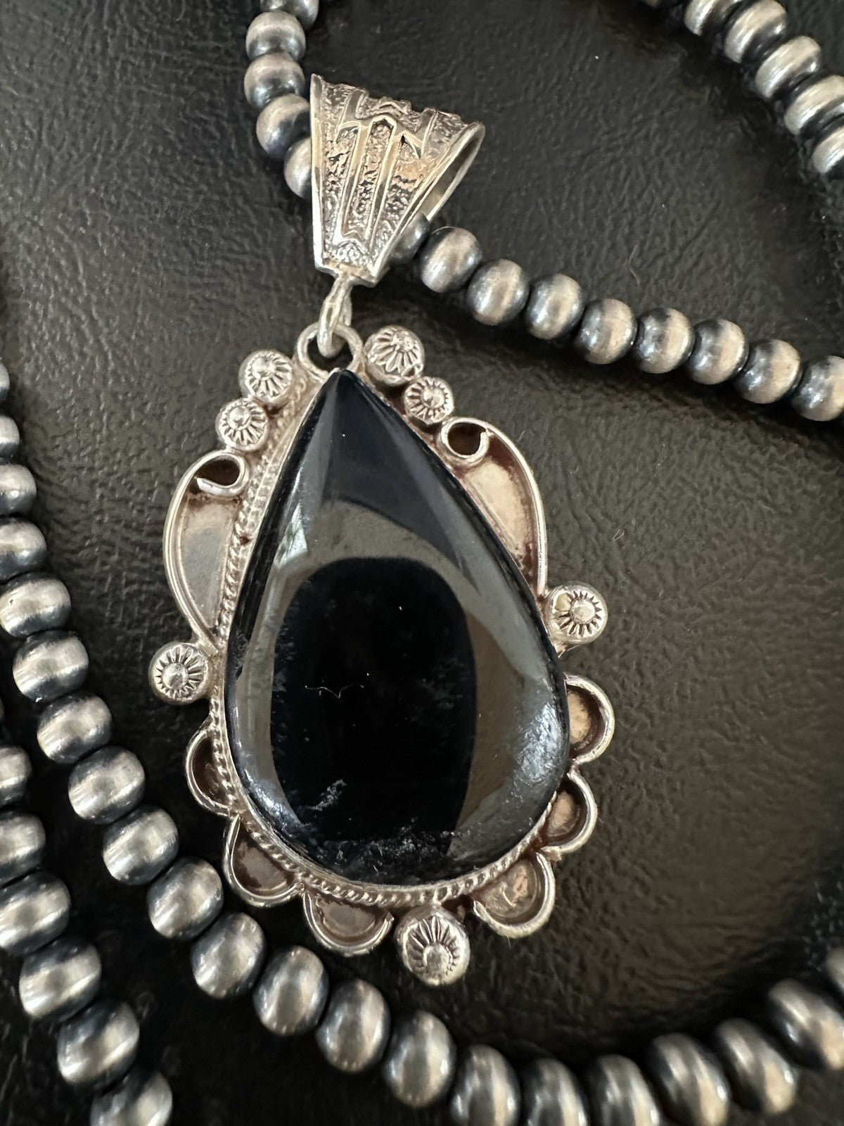 Black Onyx Pendant Navajo Pearls Sterling Silver Necklace 19384