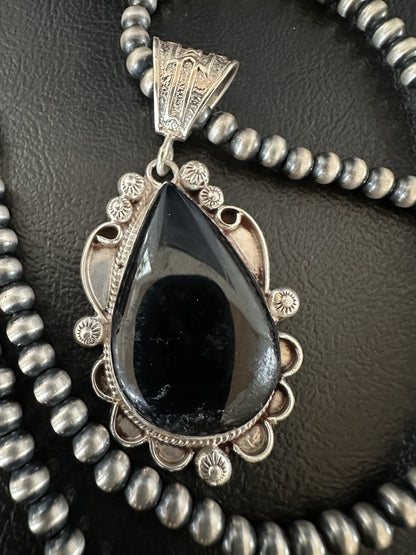 Black Onyx Pendant Navajo Pearls Sterling Silver Necklace 19384