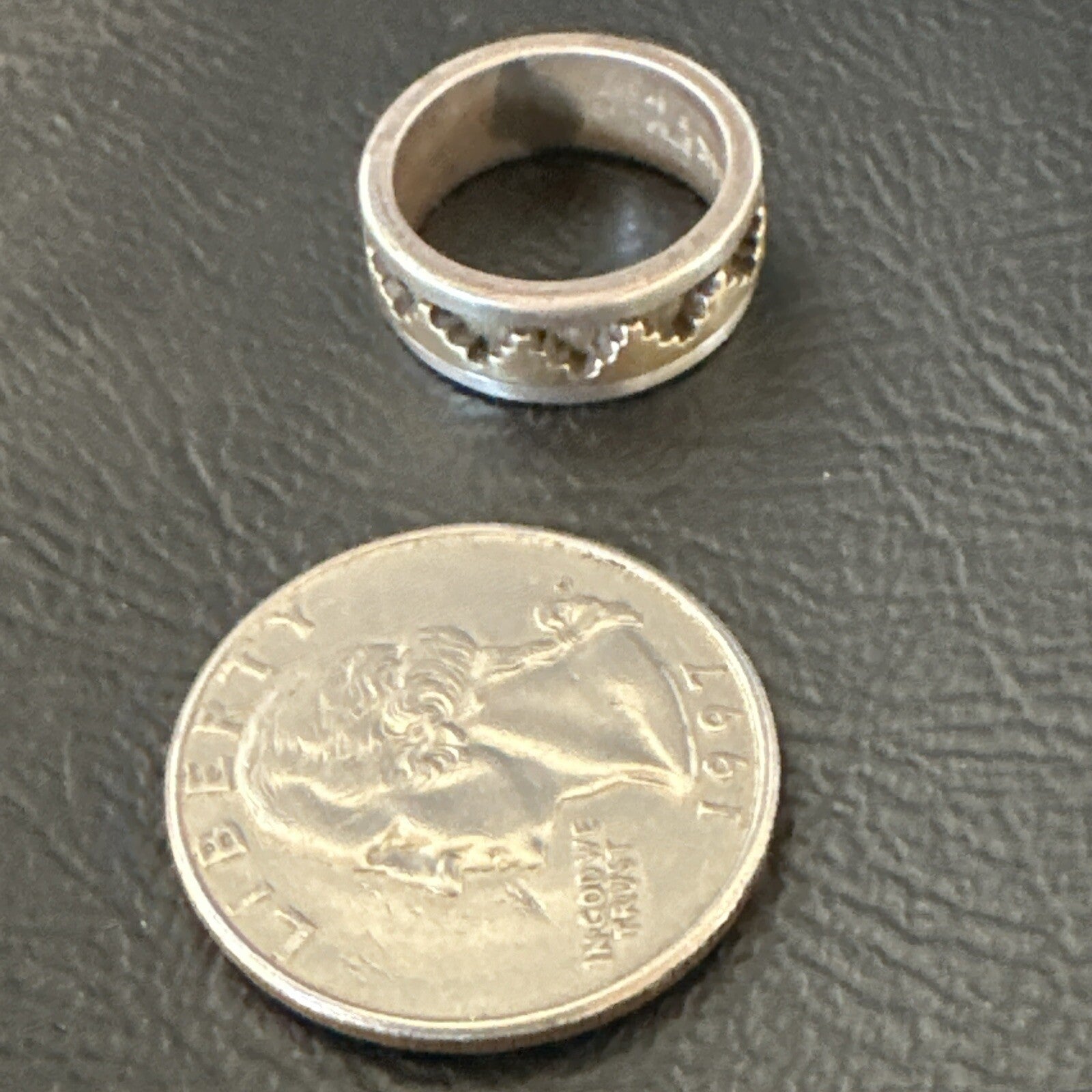 Mens Wedding Band Navajo Stamped 14K Gold Sterling Silver Ring Sz 4 17969