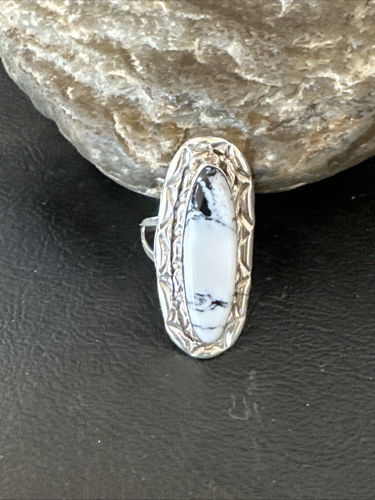 Black White Buffalo Turquoise Navajo Sterling Silver Ring Size 8.5 19803