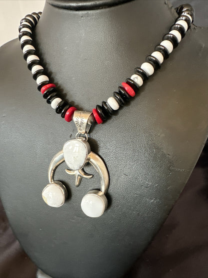 White Buffalo Turquoise Naja Pendant Navajo Sterling Silver Onyx Necklace 17866