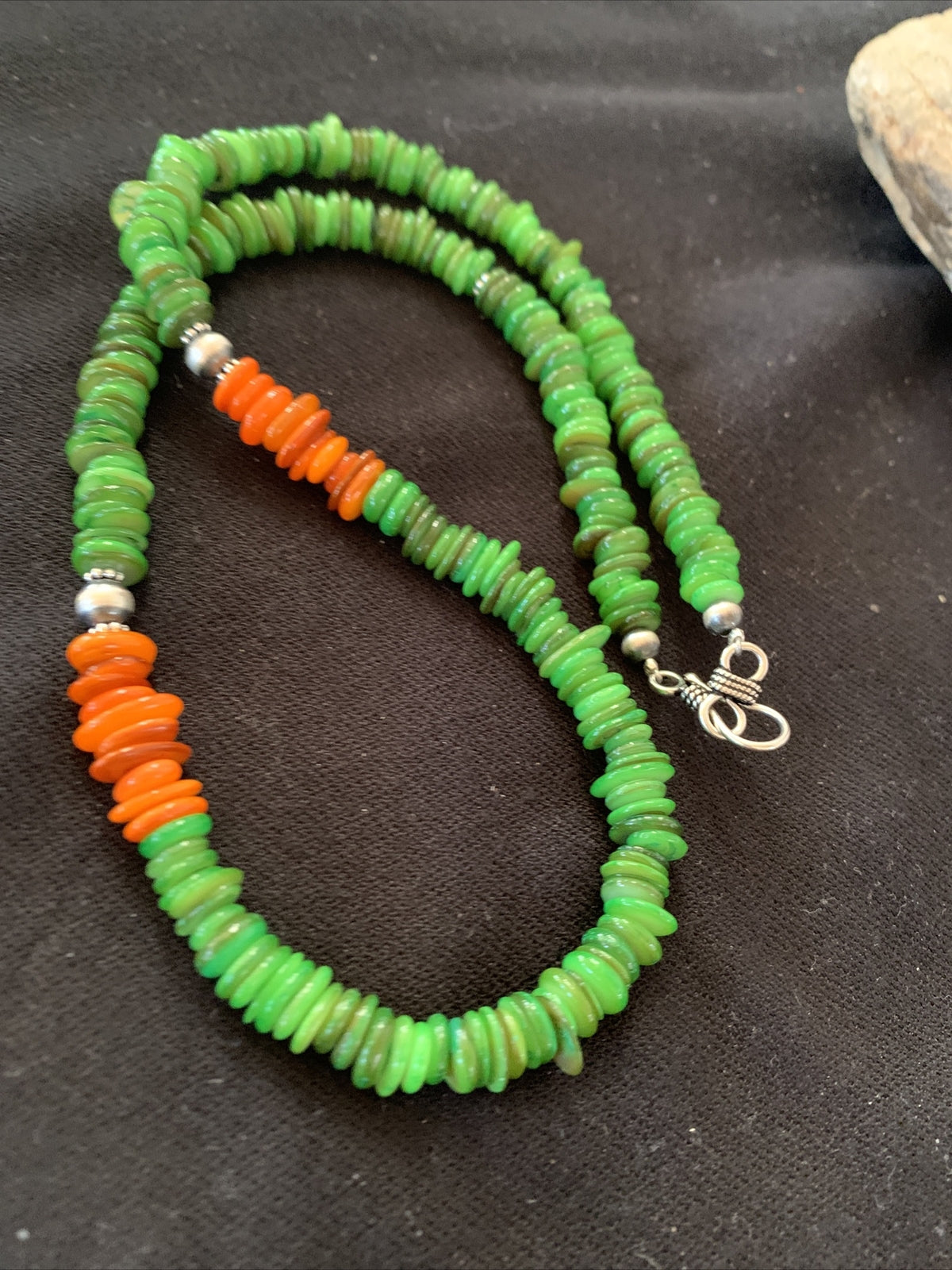 Orange Green Mother of Pearls Navajo Sterling Silver Beads Necklace 01054