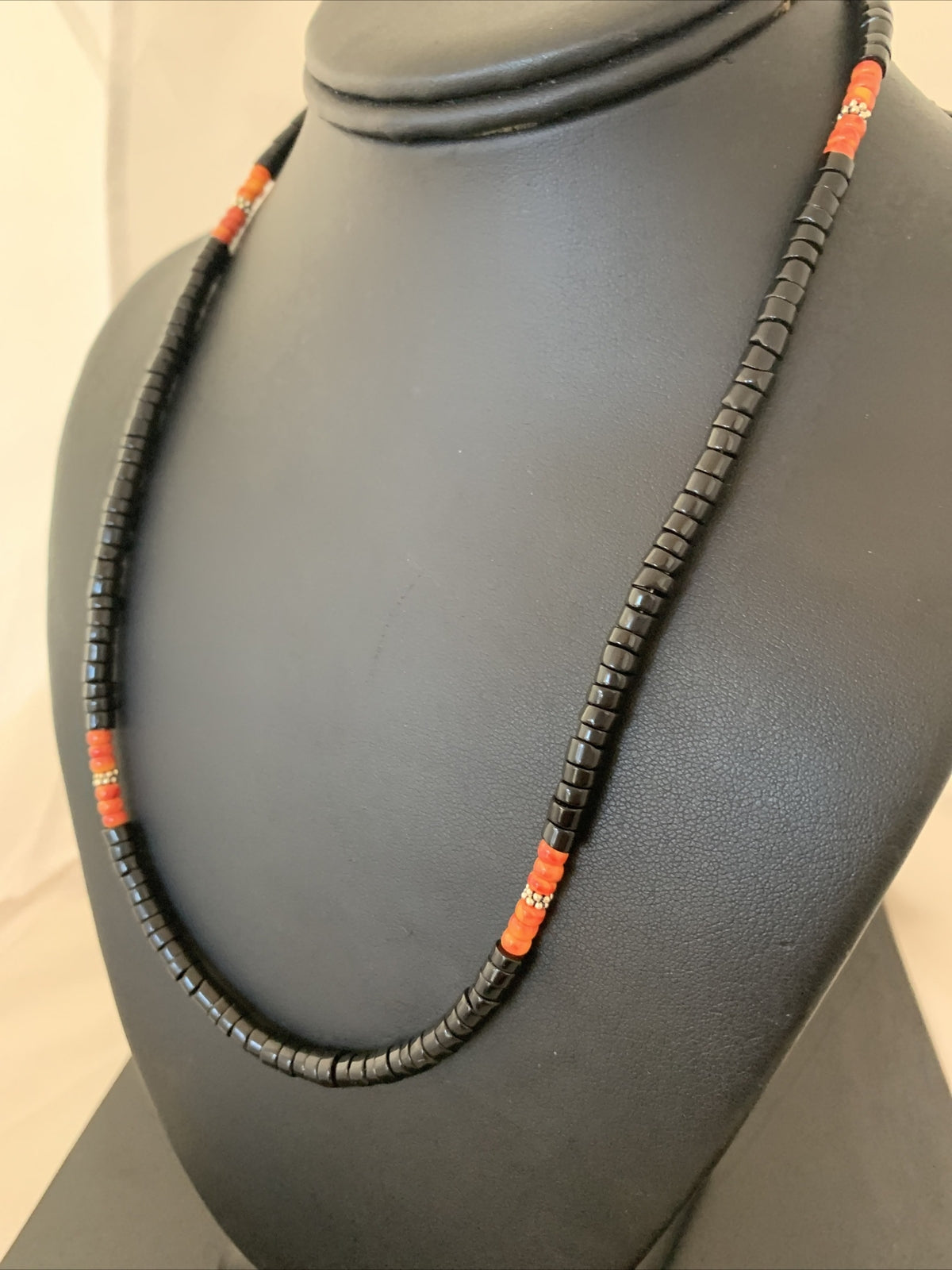 Mens Spiny Oyster Black Onyx Heishi Navajo Pearls Sterling Silver Necklace 01391