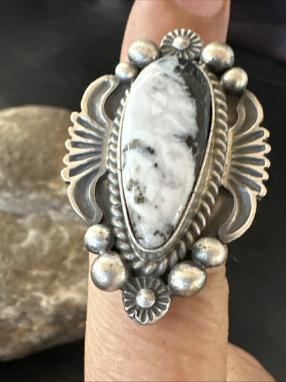 White Buffalo Turquoise Navajo Sterling Silver Ring Size 6 18624