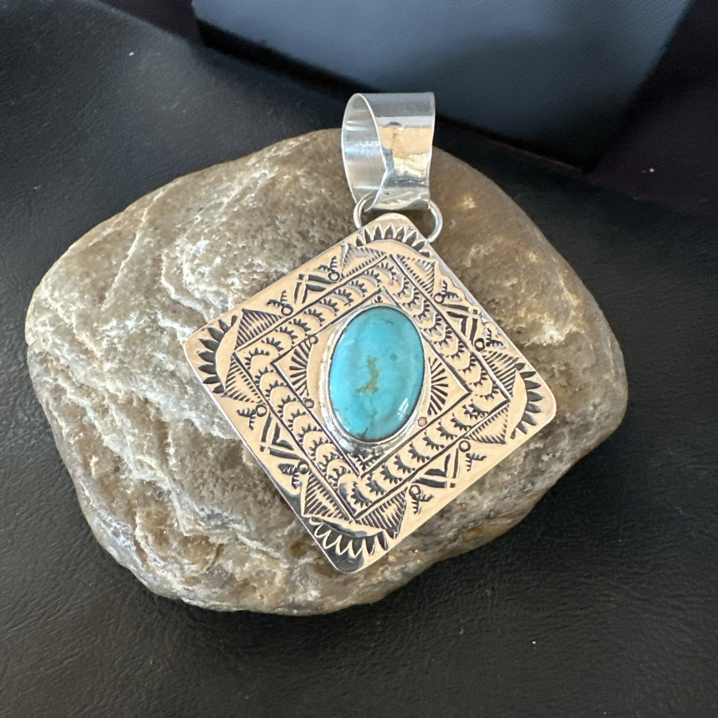 Men Women Blue Kingman Turquoise Pendant Navajo Sterling H Joe 19520