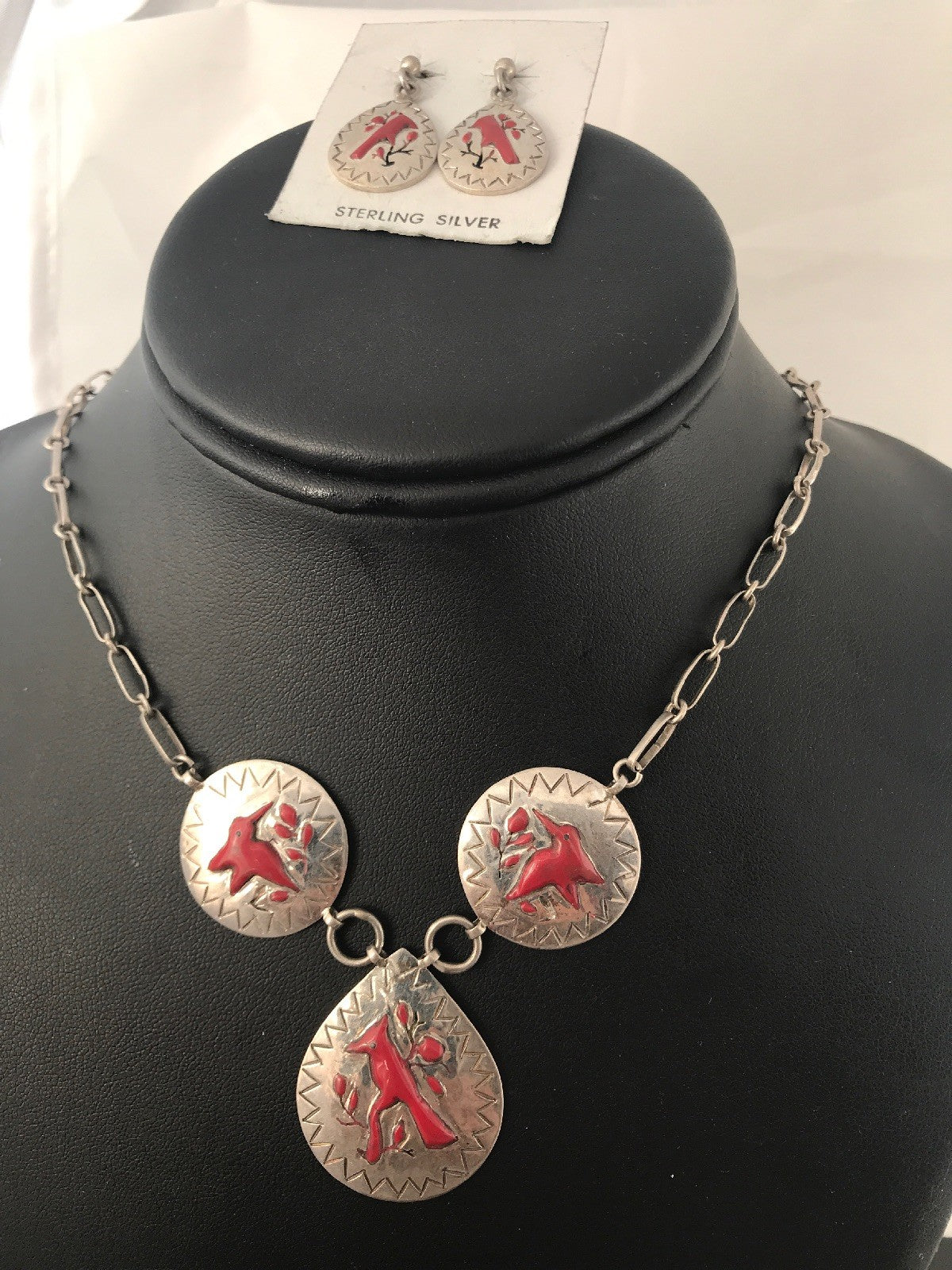 Coral Pendant Zuni Sterling Silver Cardinal Old Pawn Necklace Earrings 01133N