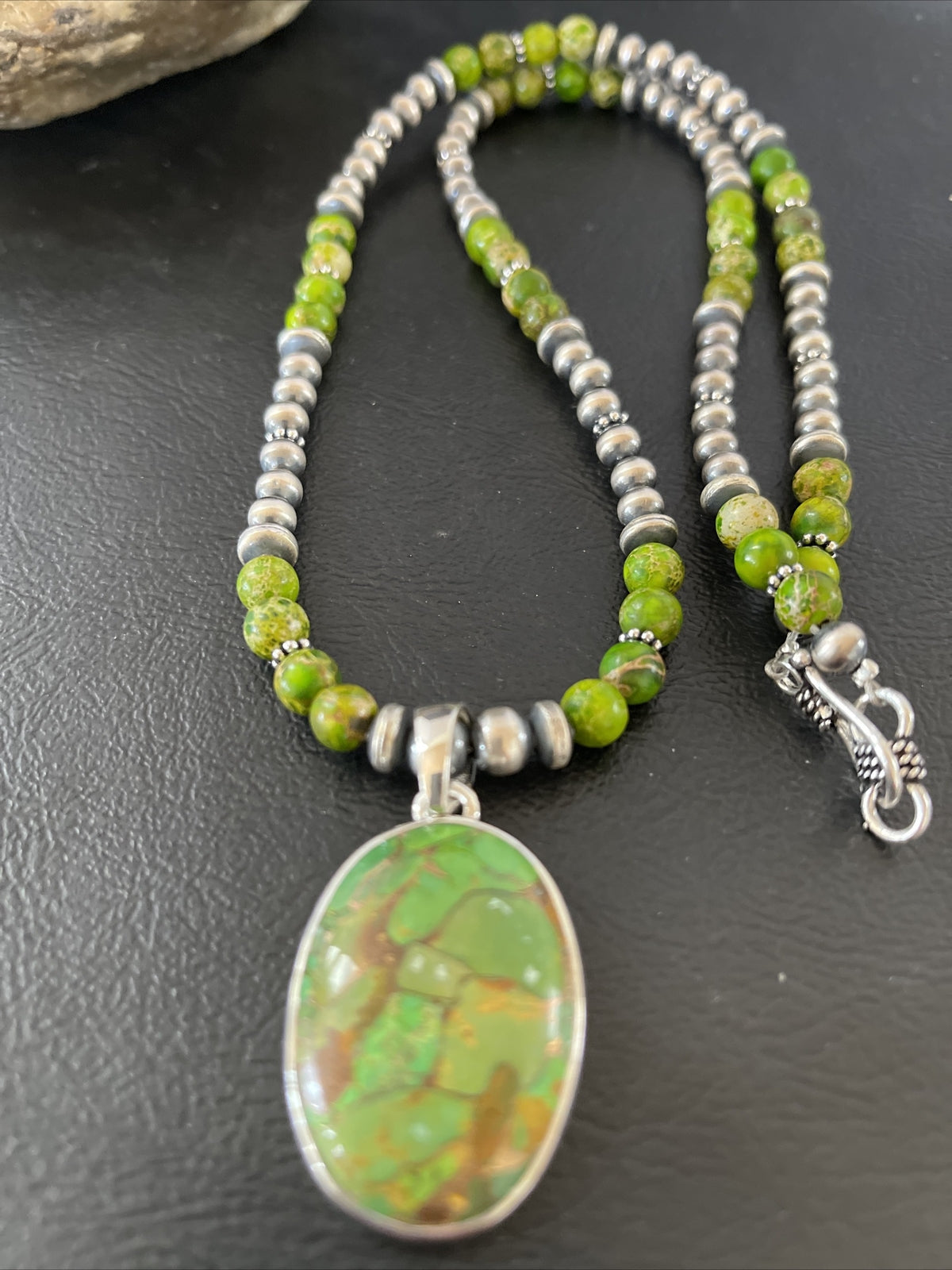 Women Green Mohave Turquoise Pendant Sterling Silver Beads Necklace 10311