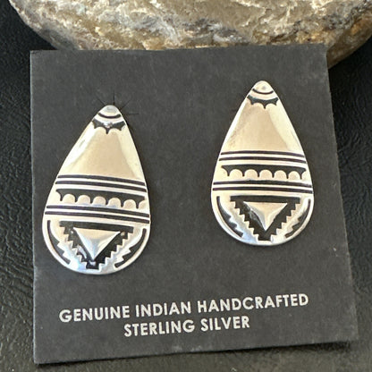 Old Pawn Navajo Stamped Sterling Silver Stamped Handmade Earrings 18174