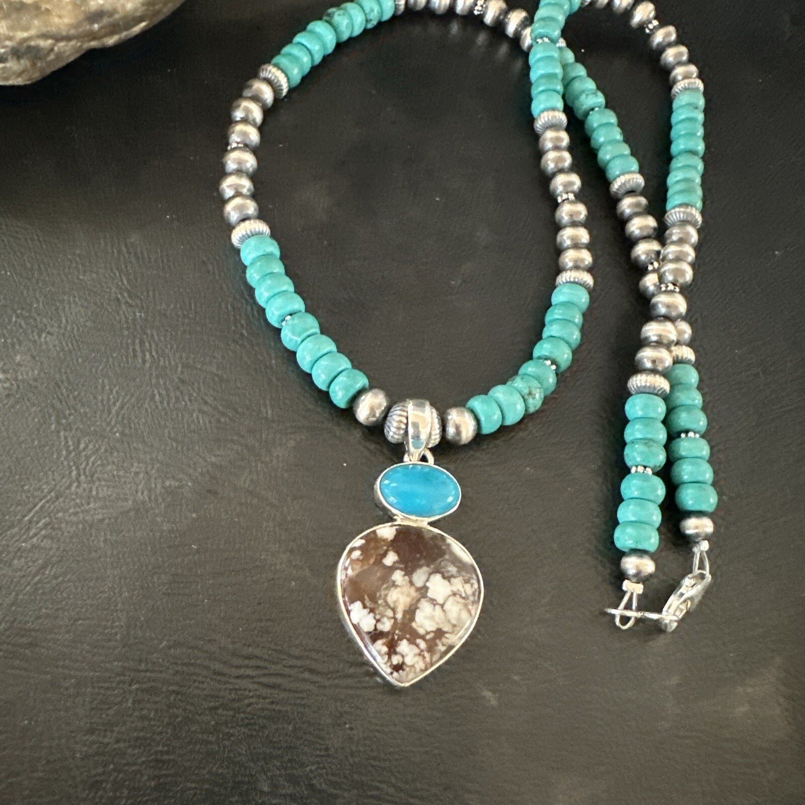 Wild Horse Sterling Silver Blue Kingman Turquoise Necklace Pendant 17899