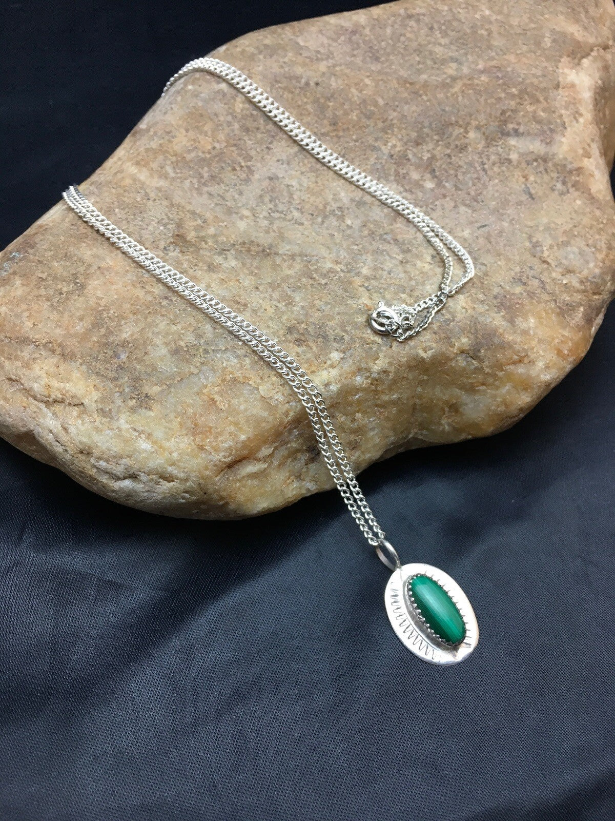 Green Malachite Pendant Navajo Sterling Silver Necklace 08953