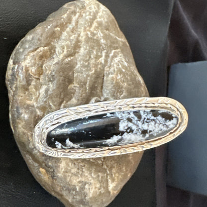 X Long Navajo White Buffalo Turquoise Ring Sterling Silver Sz 8 19767