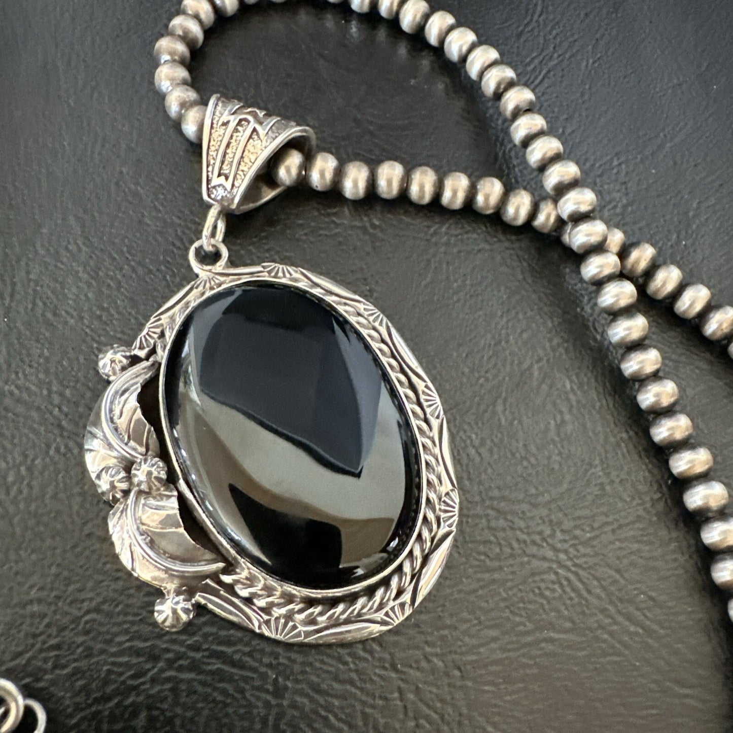 Mens Womens Black Onyx Pendant Navajo Sterling Silver Beads Necklace 18305