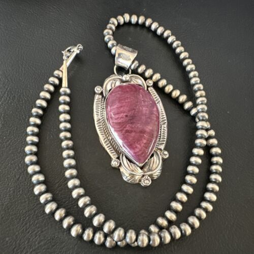 Navajo Purple Spiny Oyster Pendant Necklace | Sterling Silver | Authentic Native American Handmade | 15621