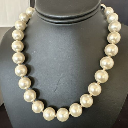 White Freshwater Pearl Necklace | Gold Filled Beads | 17" | 17367
