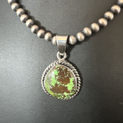 Navajo Green Gaspeite Pendant Necklace | Sterling Silver | Authentic Native American Handmade | 16362