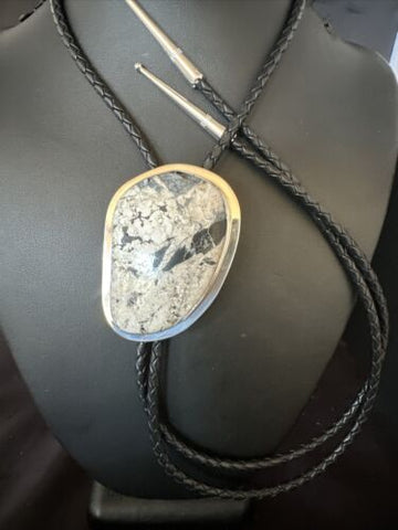 Mens BOLO TIE WHITE BUFFALO TURQUOISE Sterling Silver Navajo 2.5 in 15005