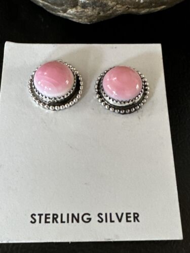 Navajo Sterling Silver Pink Conch Shell Cluster Earrings | Handmade | 16154