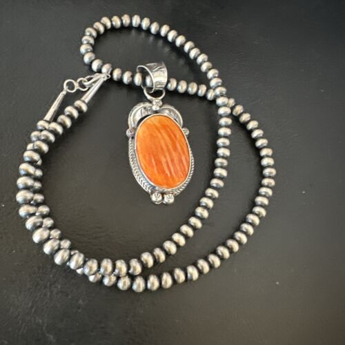 Navajo Orange Spiny Oyster Pendant Necklace | Sterling Silver | Authentic Native American Handmade | 15627