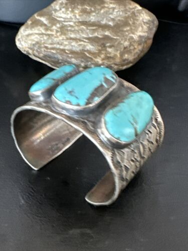XL Men's Kingman Blue Turquoise 3 Stone Cuff Bracelet | Navajo Sterling Silver | 15857