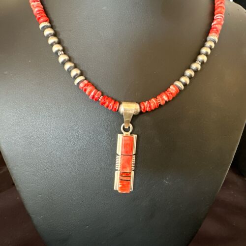 Navajo Pearls Sterling Silver Necklace with Lapis and Red Spiny Oyster Inlay Pendant | 17119
