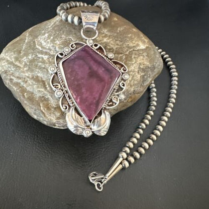 Navajo Purple Spiny Oyster Pendant Necklace | Sterling Silver | Authentic Native American Handmade | 15619