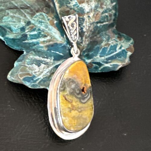 Navajo Bumblebee Jasper Pendant Necklace | Sterling Silver | Authentic Native American Handmade | 15968