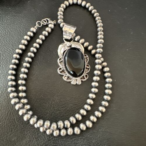 Navajo Pearls Black Onyx Necklace Pendant | Sterling Silver | Authentic Native American Handmade | 16524