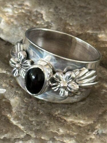 Women Black Onyx Navajo Sterling Silver Leaf Flower Ring Size 7.5 17371