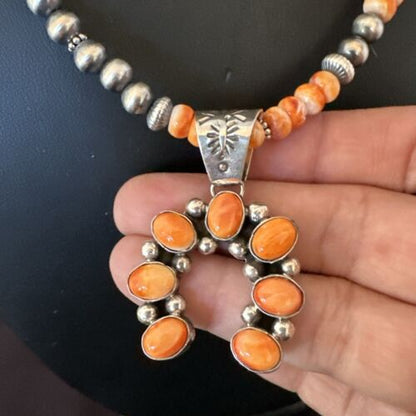 Navajo Pearls Sterling Silver Necklace | Spiny Oyster Cluster Naja Pendant | 17226