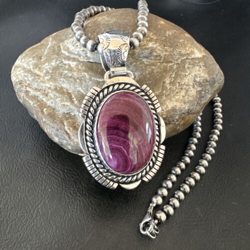 Navajo Purple Spiny Oyster Pendant | Sterling Silver | Native American Handmade Necklace | 16355