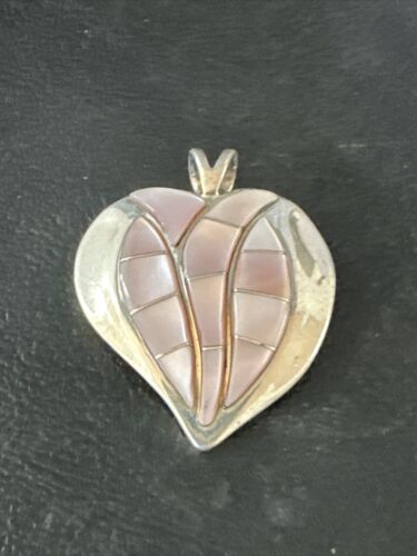 Navajo Pink Mother of Pearl Heart Pendant Necklace | Sterling Silver | Authentic Native American Handmade | 15193