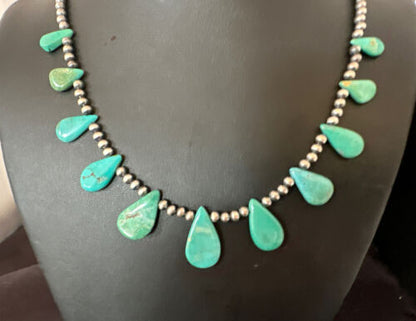 Southwestern Navajo Pearls Necklace | Sterling Silver | Green Turquoise Teardrop | 15762