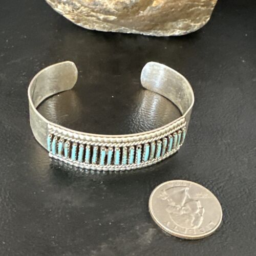 Zuni Blue Turquoise Needle Point Cluster Cuff Bracelet Zuni Blue Turquoise Needle Point Cluster Cuff Bracelet
