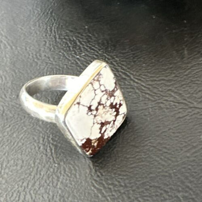 Men's and Women's Wild Horse Turquoise Ring | Navajo Sterling Silver | Sz 8 | 17262