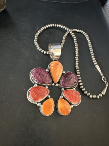Navajo Purple Red Spiny Oyster Necklace with Naja Pendant | Sterling Silver | Native American Handmade | 14845