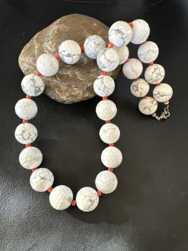 Navajo White Howlite Spiny Oyster Beads Necklace | Sterling Silver | 21" | Authentic Native American Handmade | 16819