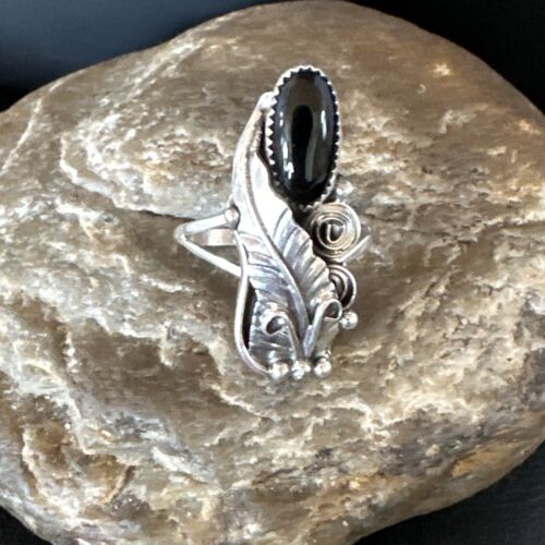 Navajo Black Onyx Ring | Sterling Silver | Sz 7.5 | Authentic Native American Handmade | 15406