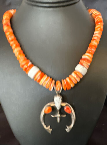 Navajo White Buffalo Turquoise Spiny Naja Pendant Necklace | Sterling Silver | 23" | 15027 - Masha USA