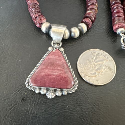 Navajo Purple Spiny Oyster Pendant Necklace | Sterling Silver | Native American Handmade | 16057