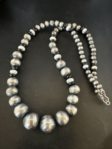 Navajo Pearls Graduated Sterling Silver Black Onyx White Bead Necklace 24" | Handmade Jewelry | 17584 | 17584