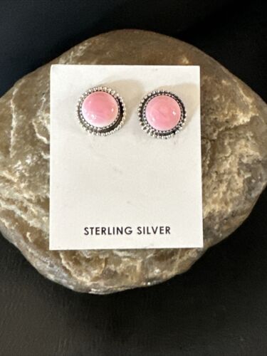 Navajo Sterling Silver Pink Conch Shell Cluster Earrings | Handmade | 16154