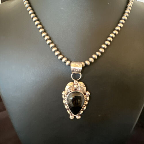 Navajo Pearls Black Onyx Necklace Pendant | Sterling Silver | Authentic Native American Handmade | 16528